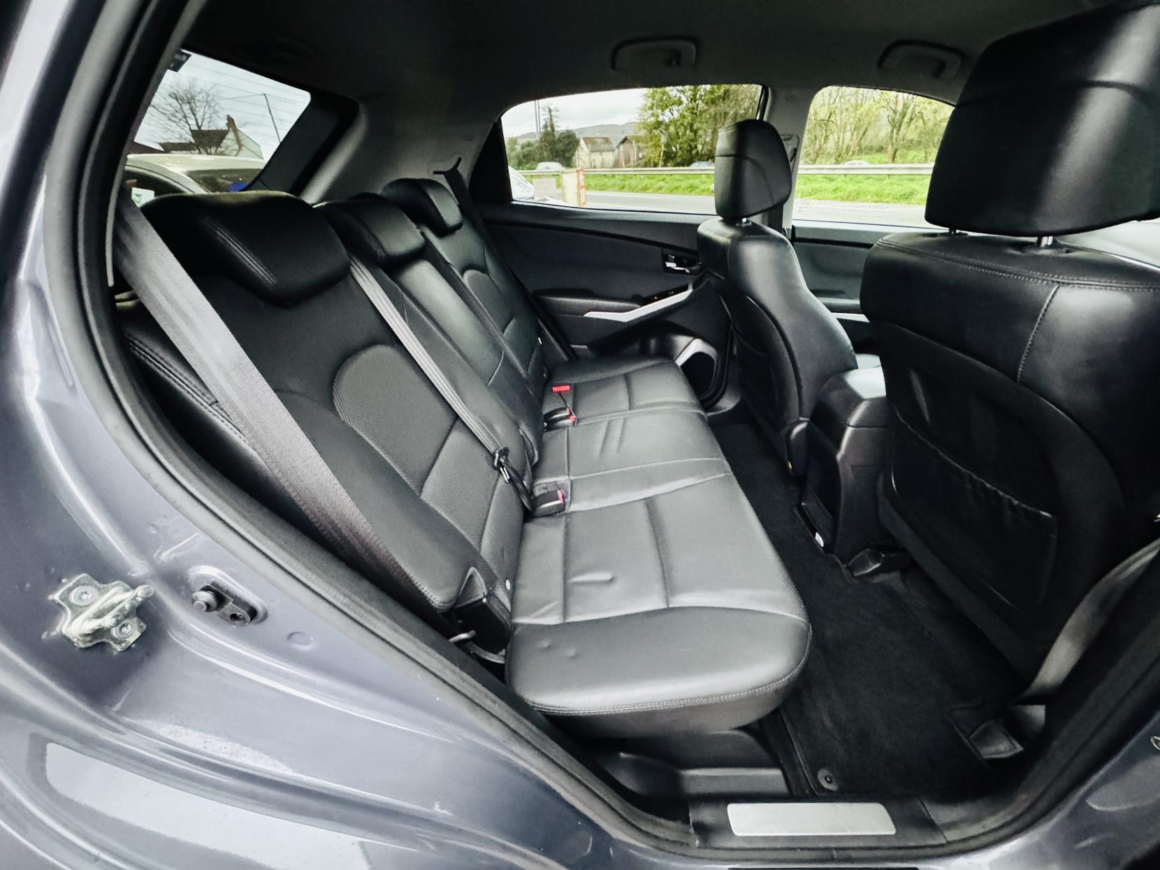 SsangYong Korando 2.2D ELX SUV 5dr Diesel Auto 4WD Euro 6 (178 ps)