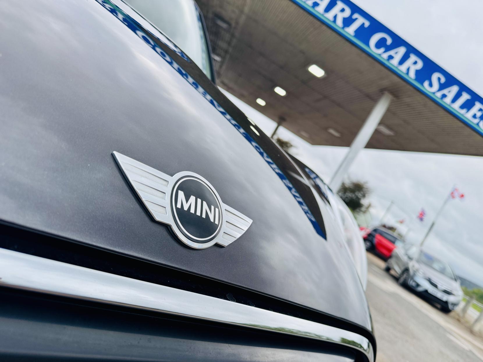 MINI Hatch 1.2 One Hatchback 5dr Petrol Manual Euro 6 (s/s) (102 ps)