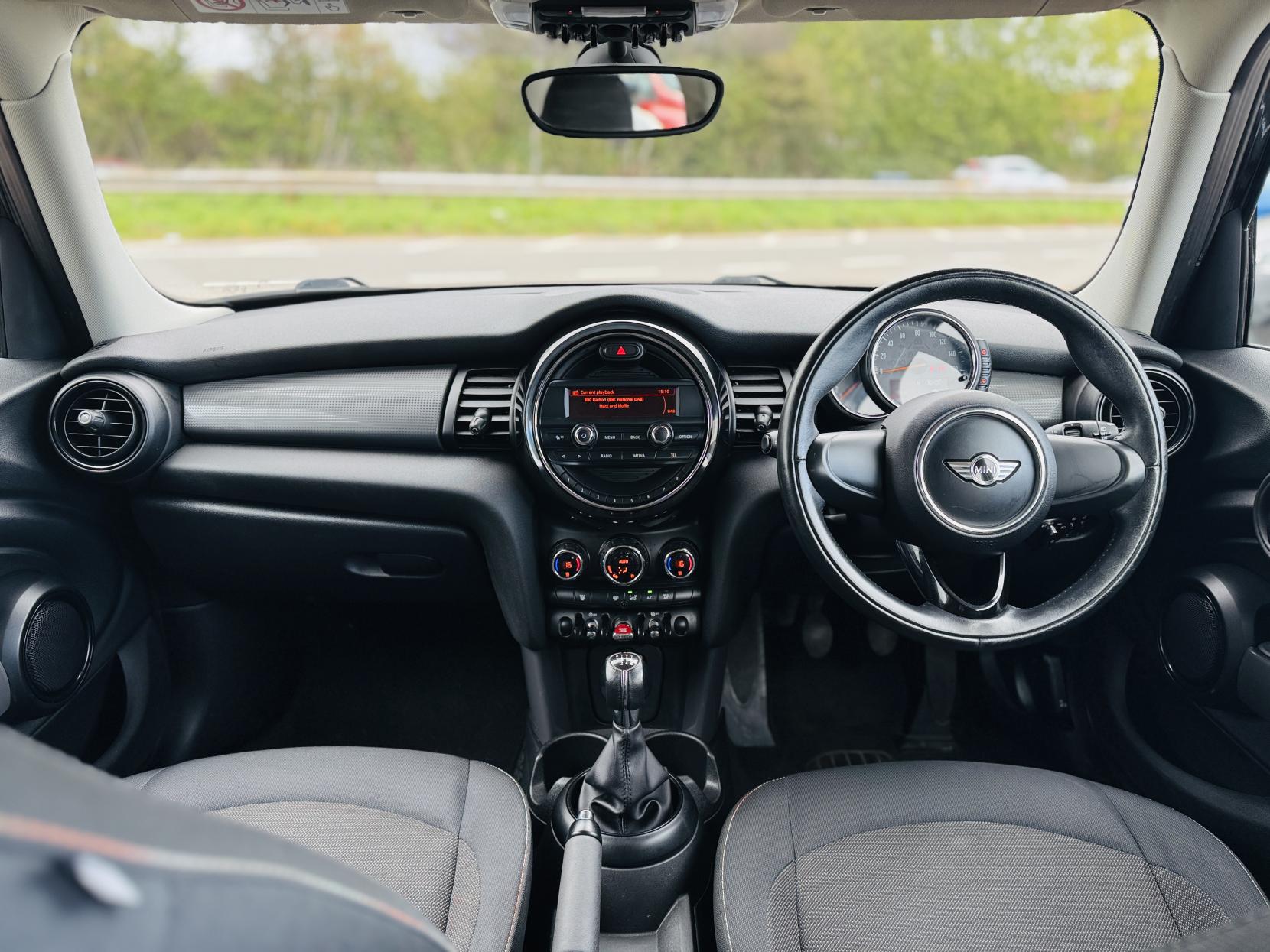 MINI Hatch 1.2 One Hatchback 5dr Petrol Manual Euro 6 (s/s) (102 ps)