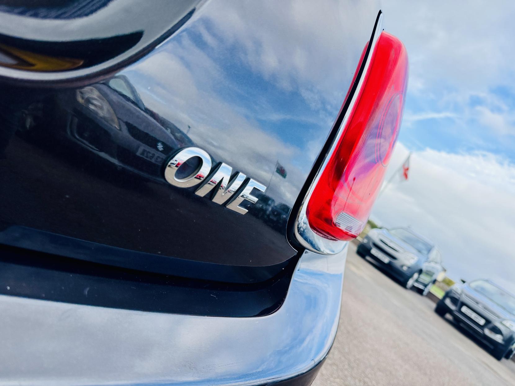 MINI Hatch 1.2 One Hatchback 5dr Petrol Manual Euro 6 (s/s) (102 ps)