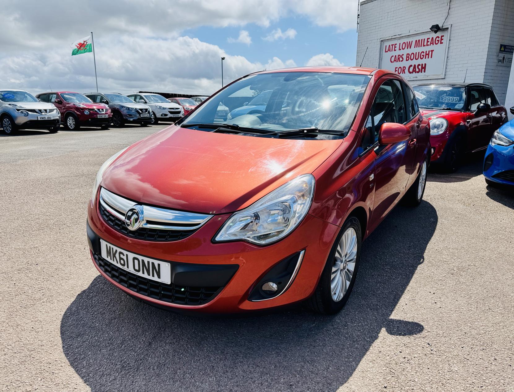 Vauxhall Corsa 1.4 16V SE Hatchback 3dr Petrol Auto Euro 5 (100 ps)