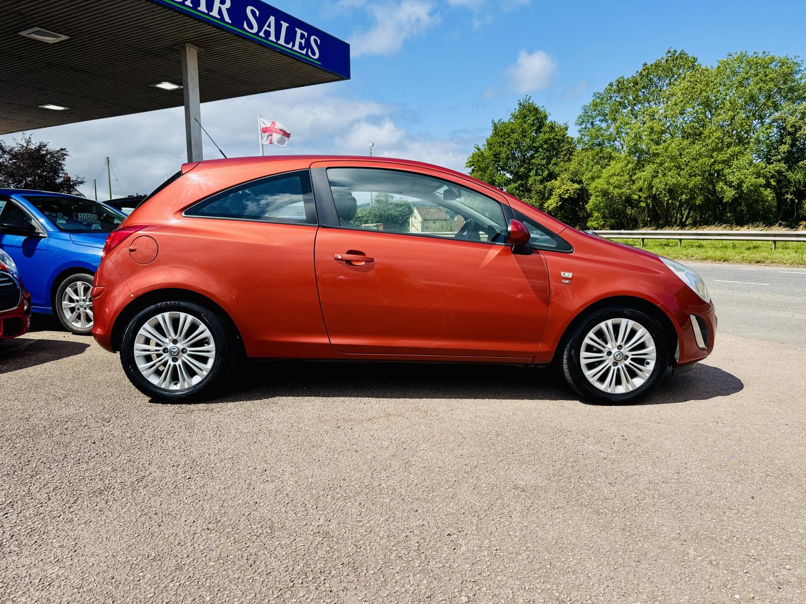 Vauxhall Corsa 1.4 16V SE Hatchback 3dr Petrol Auto Euro 5 (100 ps)