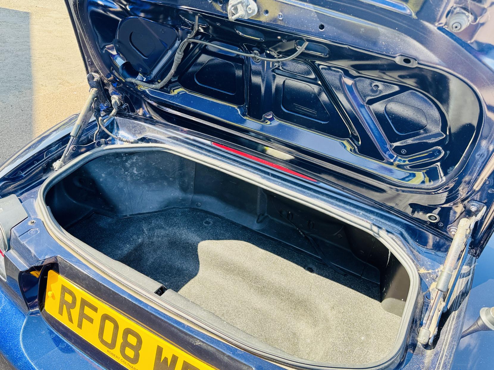 Mazda MX-5 1.8i Convertible 2dr Petrol Manual Euro 4 (126 ps)