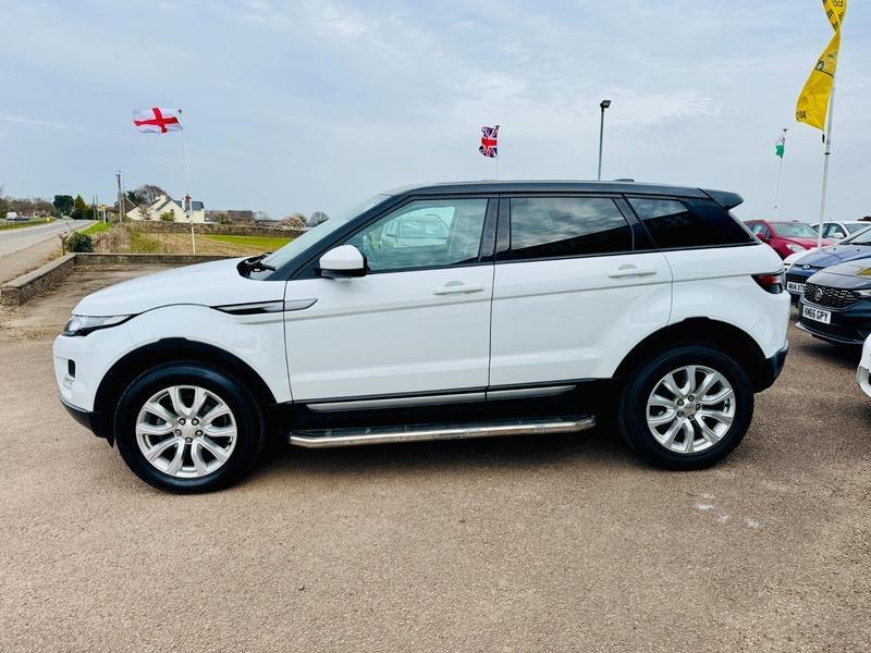 Land Rover Range Rover Evoque 2.2 eD4 Pure SUV 5dr Diesel Manual FWD Euro 5 (s/s) (150 ps)