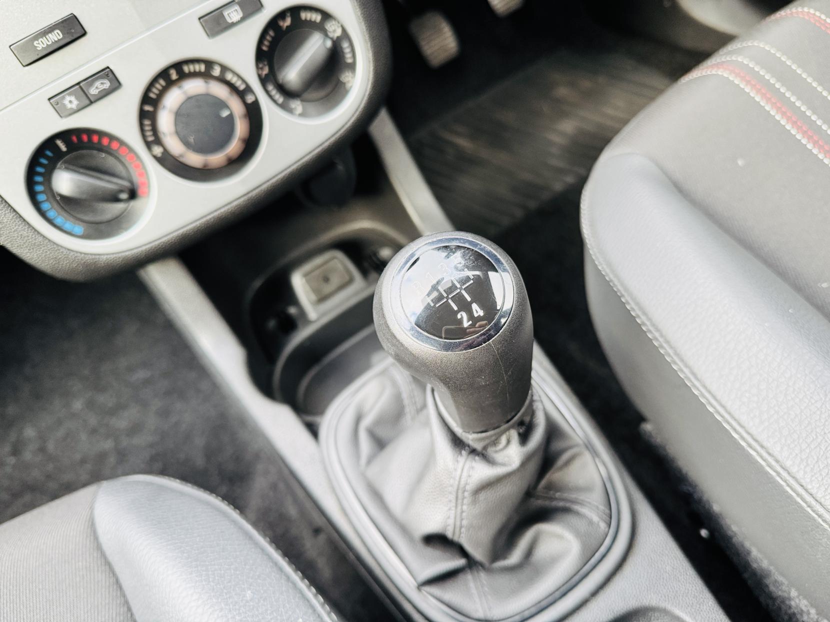 Vauxhall Corsa 1.2 16V Active Hatchback 5dr Petrol Manual Euro 5 (A/C) (85 ps)