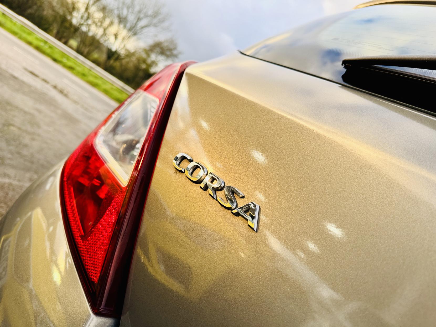 Vauxhall Corsa 1.2 16V Active Hatchback 5dr Petrol Manual Euro 5 (A/C) (85 ps)