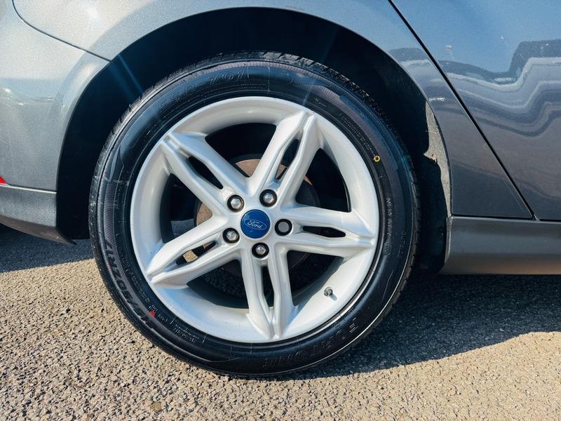 Ford Focus TITANIUM