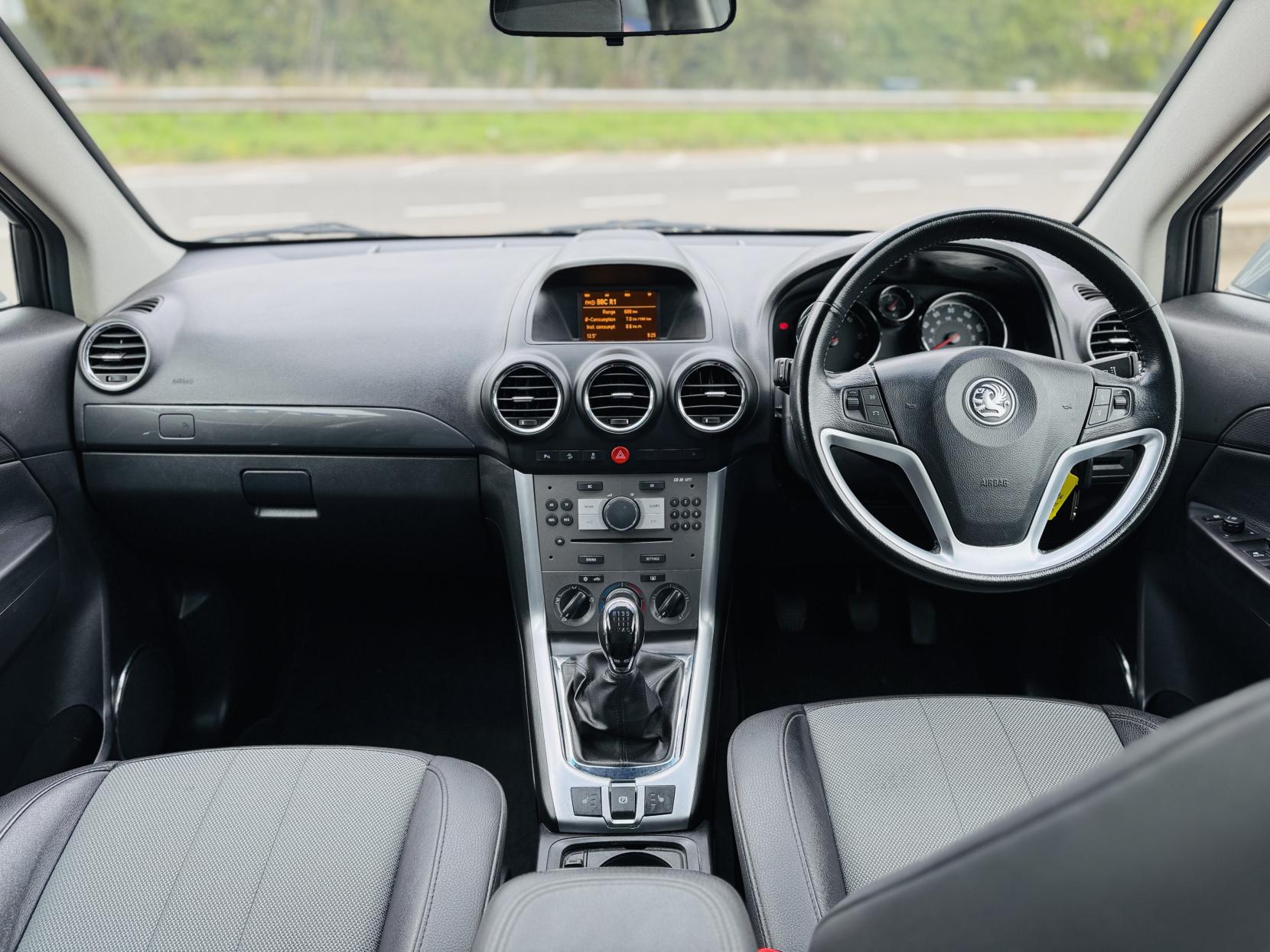 Vauxhall Antara 2.2 CDTi Exclusiv SUV 5dr Diesel Manual 4WD Euro 5 (s/s) (163 ps)