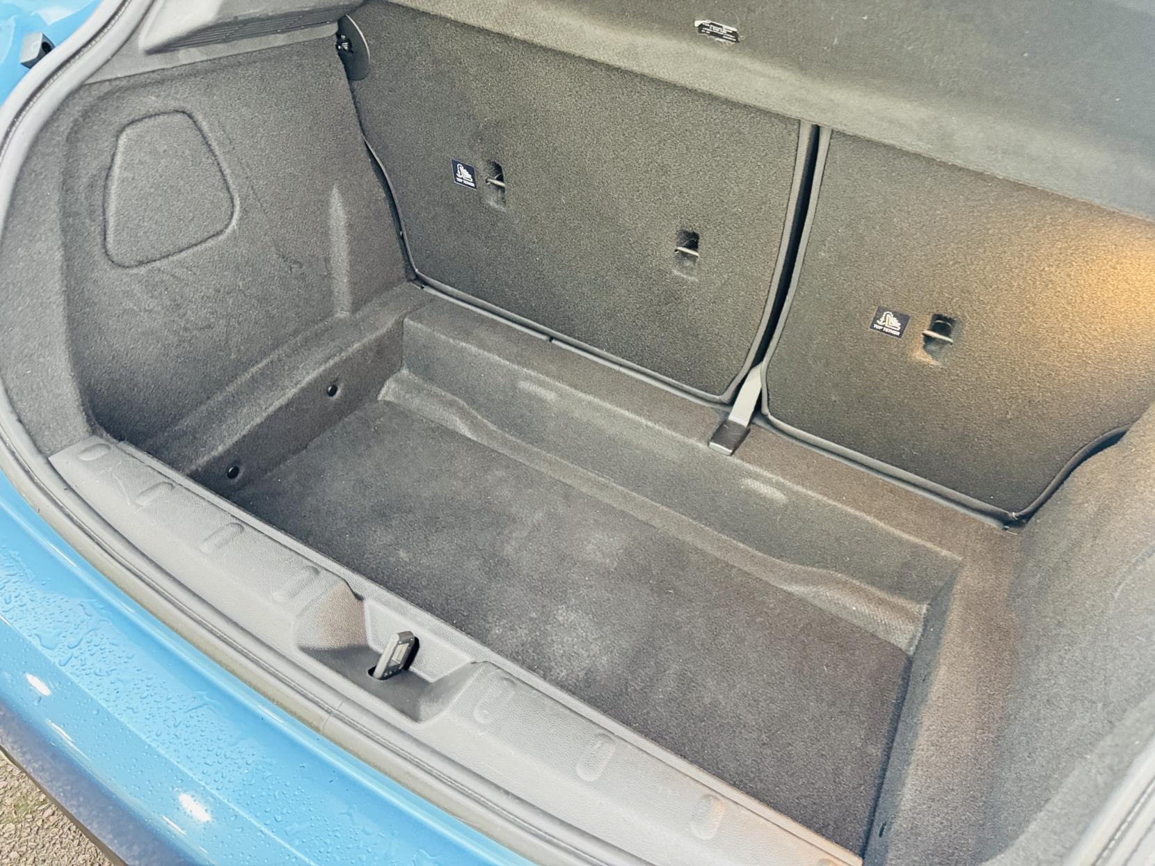 MINI Hatch 1.5 Cooper Hatchback 5dr Petrol Manual Euro 6 (s/s) (136 ps)