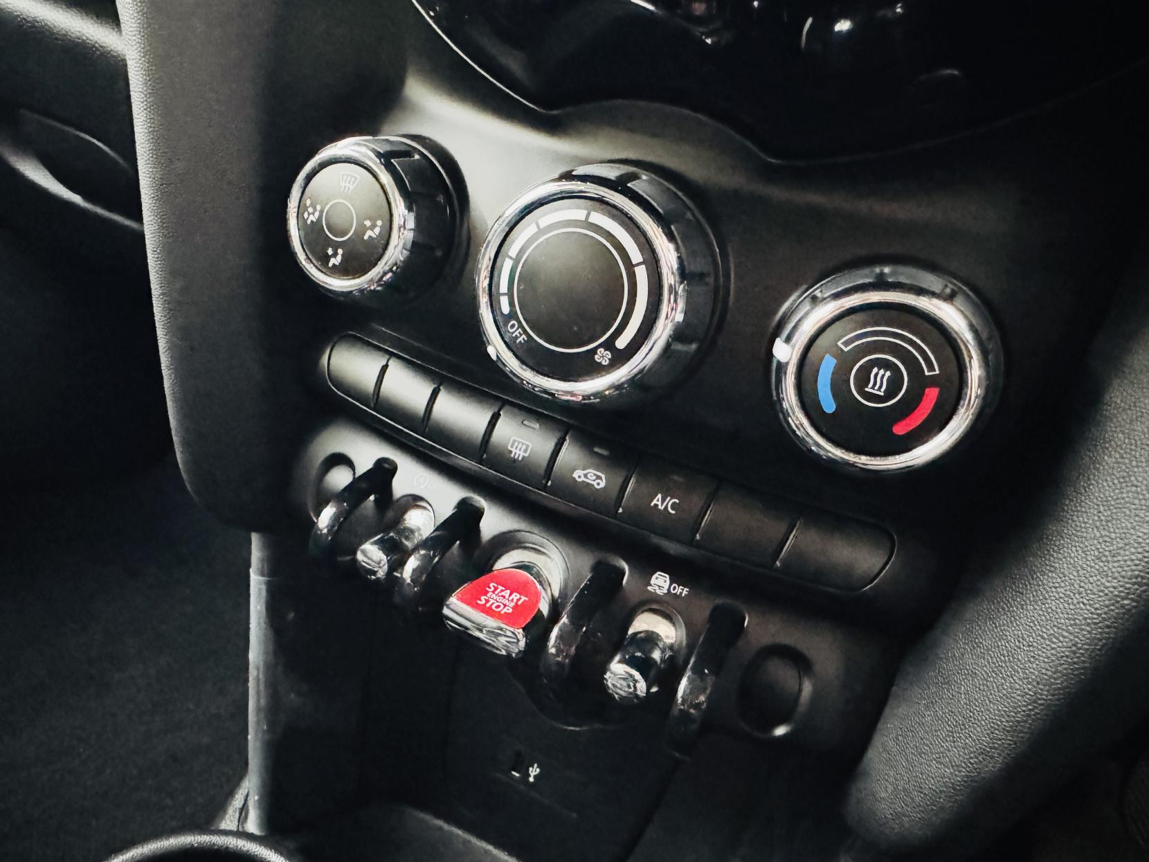 MINI Hatch 1.5 Cooper Hatchback 5dr Petrol Manual Euro 6 (s/s) (136 ps)