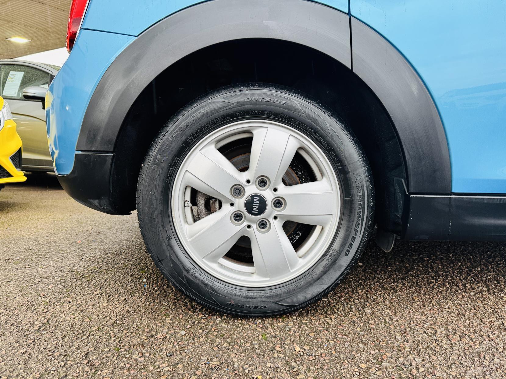 MINI Hatch 1.5 Cooper Hatchback 5dr Petrol Manual Euro 6 (s/s) (136 ps)