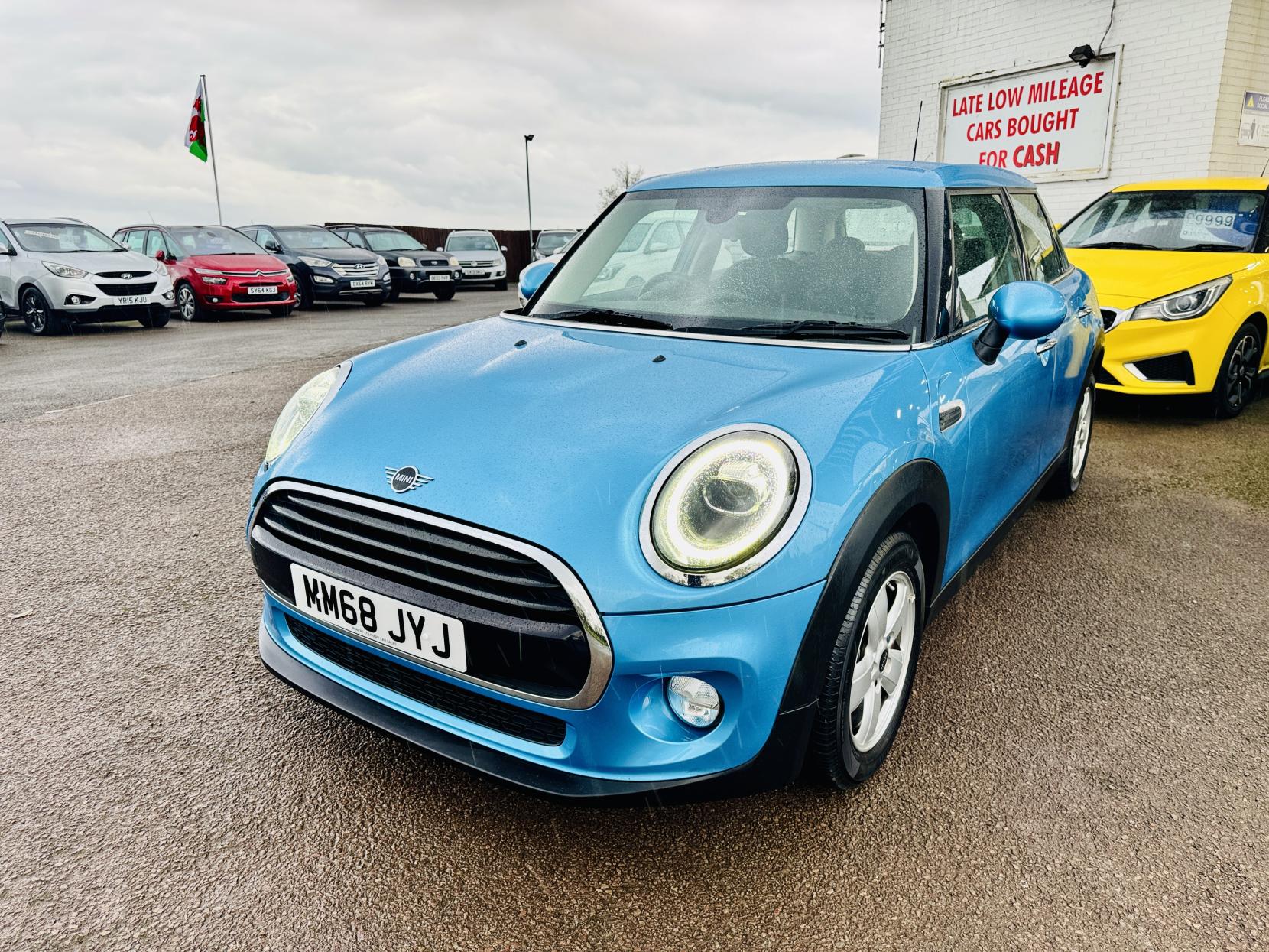 MINI Hatch 1.5 Cooper Hatchback 5dr Petrol Manual Euro 6 (s/s) (136 ps)