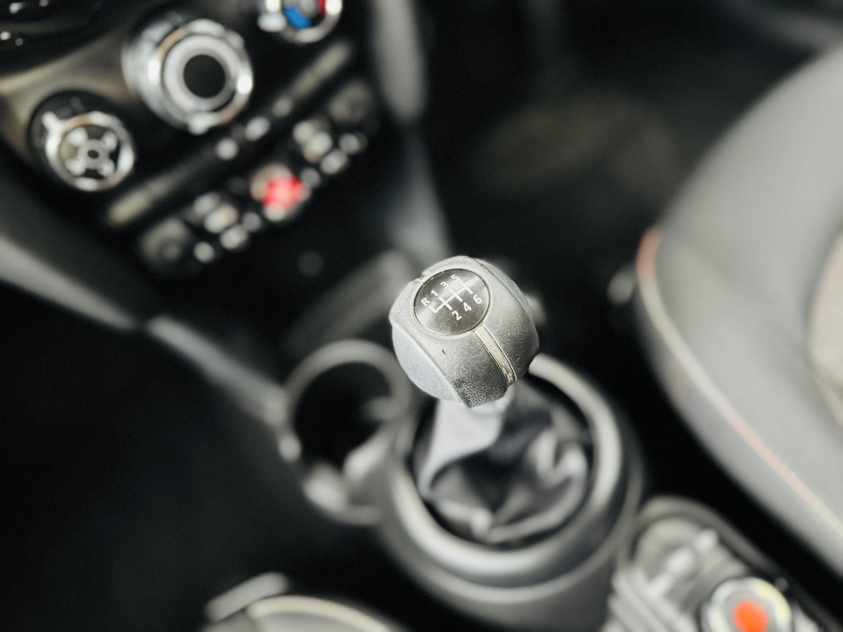 MINI Hatch 1.5 Cooper Hatchback 5dr Petrol Manual Euro 6 (s/s) (136 ps)