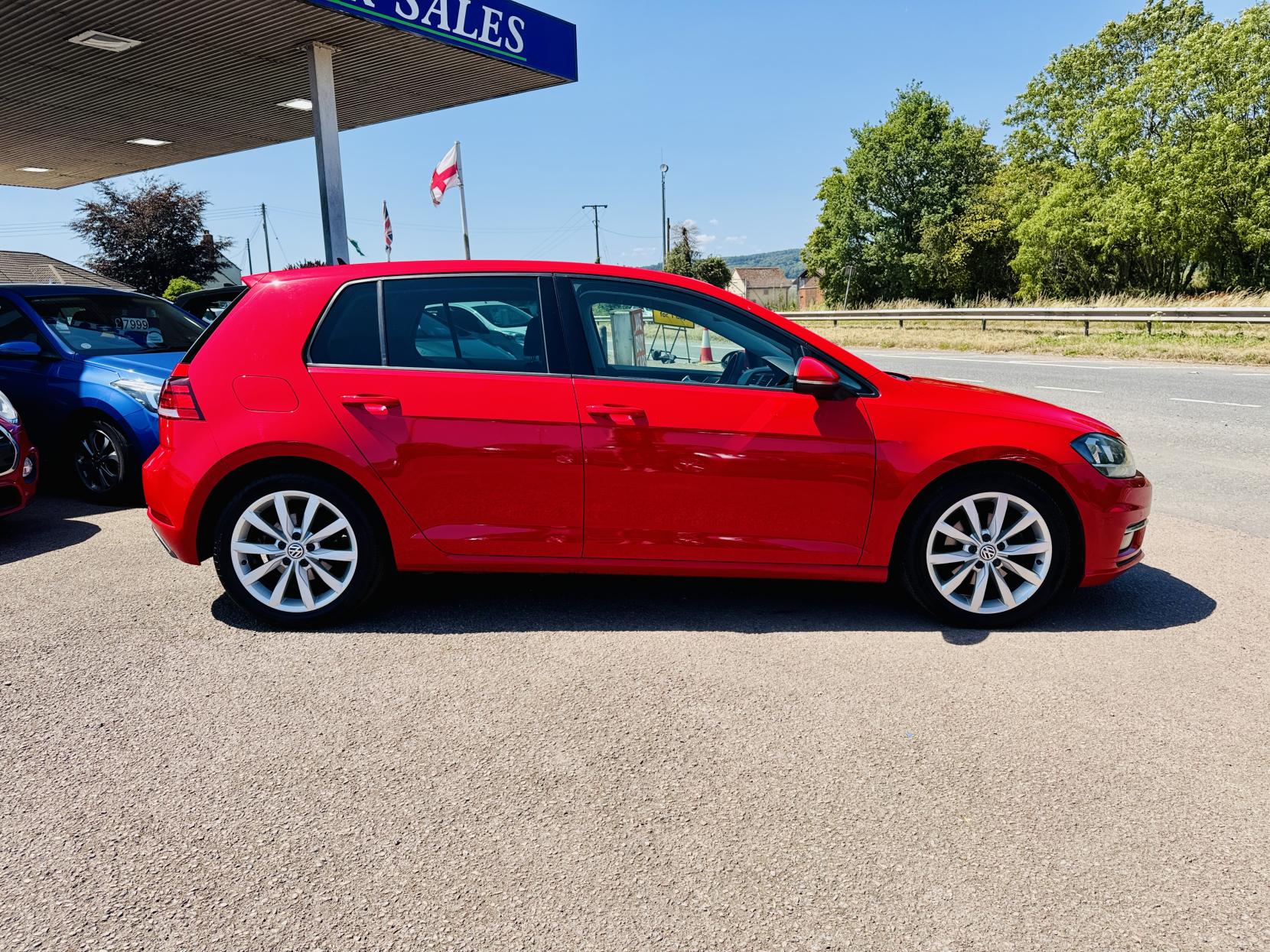 Volkswagen Golf 1.6 TDI BlueMotion Tech GT Hatchback 5dr Diesel Manual Euro 6 (s/s) (115 ps)
