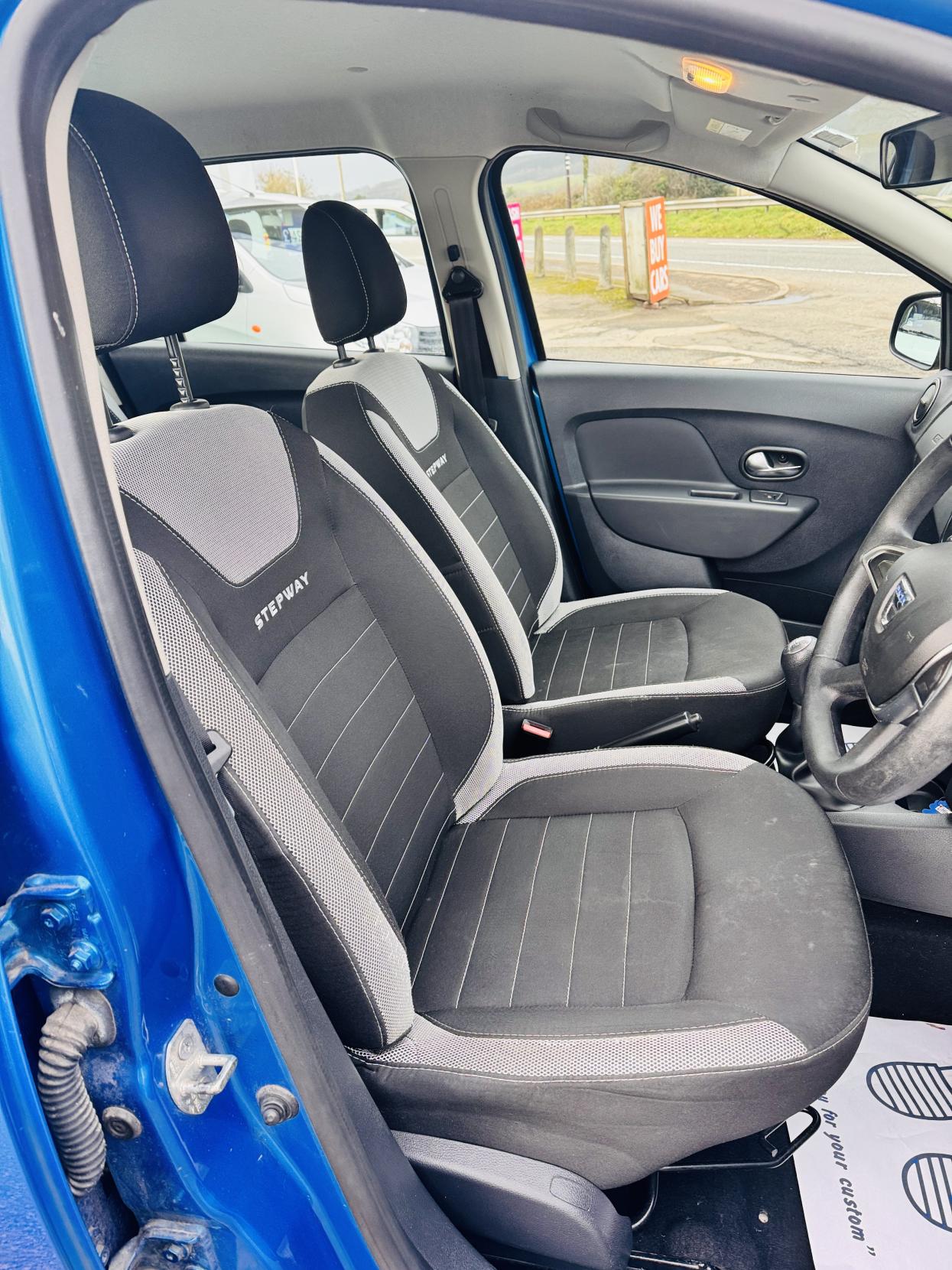 Dacia Sandero Stepway 0.9 TCe Essential Hatchback 5dr Petrol Manual Euro 6 (s/s) (90 ps)