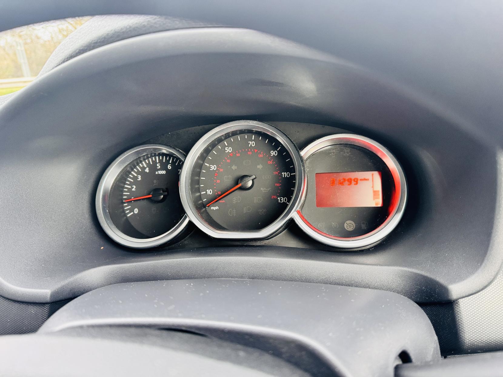 Dacia Sandero Stepway 0.9 TCe Essential Hatchback 5dr Petrol Manual Euro 6 (s/s) (90 ps)