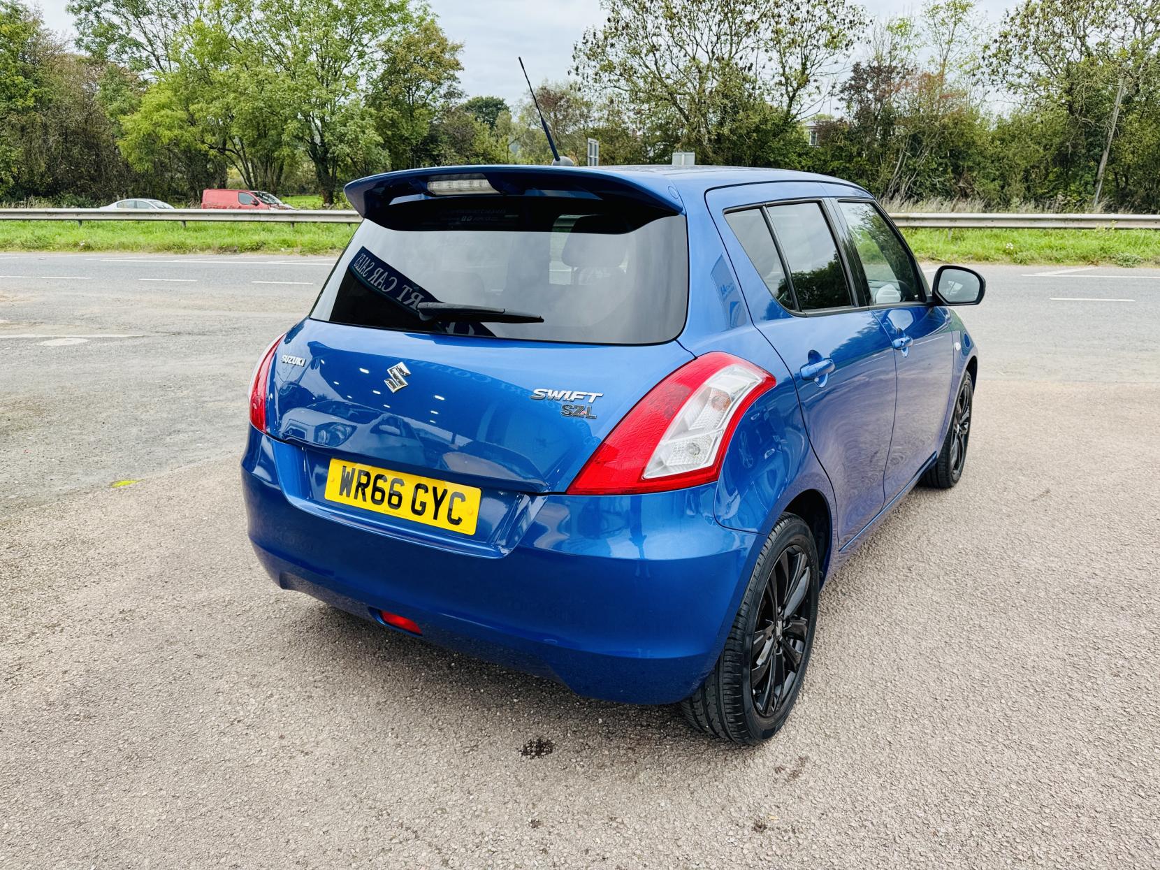 Suzuki Swift 1.2 SZ-L Hatchback 5dr Petrol Manual Euro 6 (94 ps)