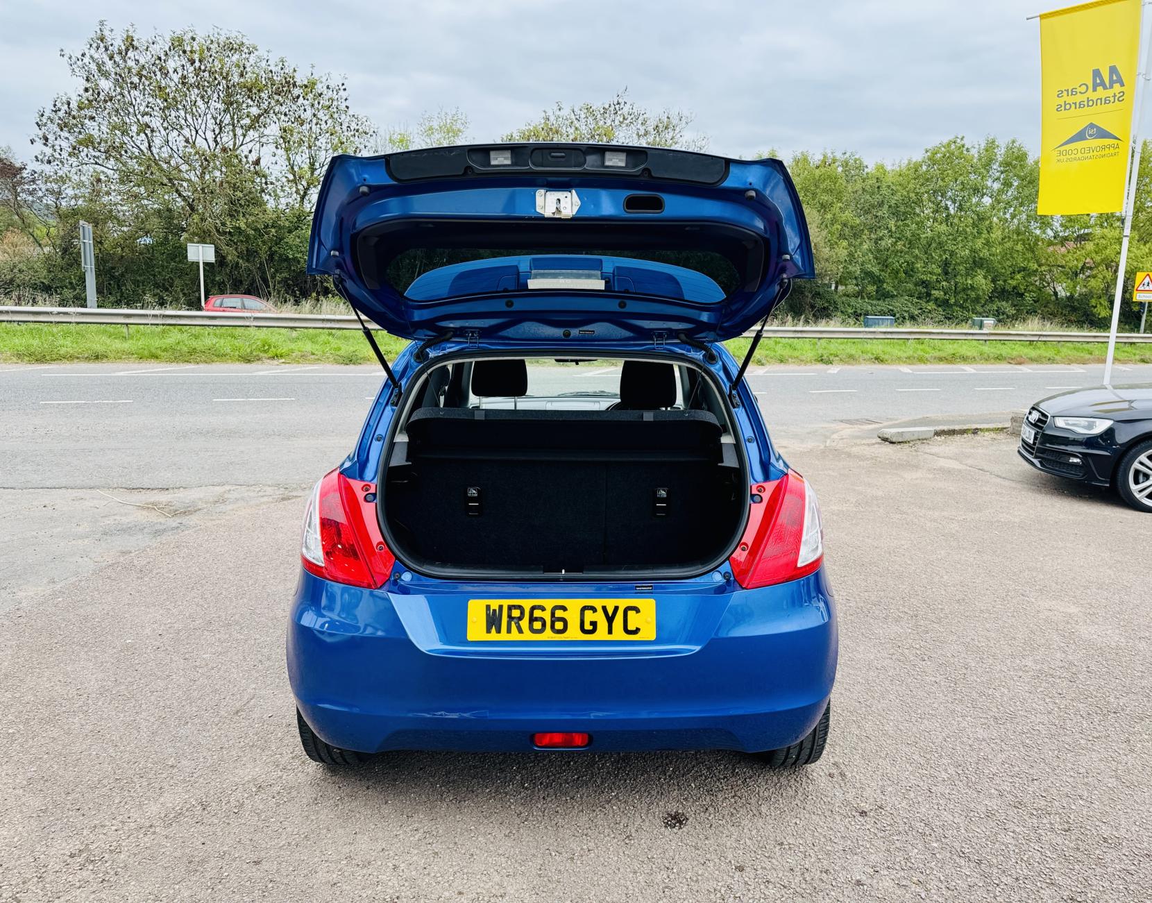 Suzuki Swift 1.2 SZ-L Hatchback 5dr Petrol Manual Euro 6 (94 ps)