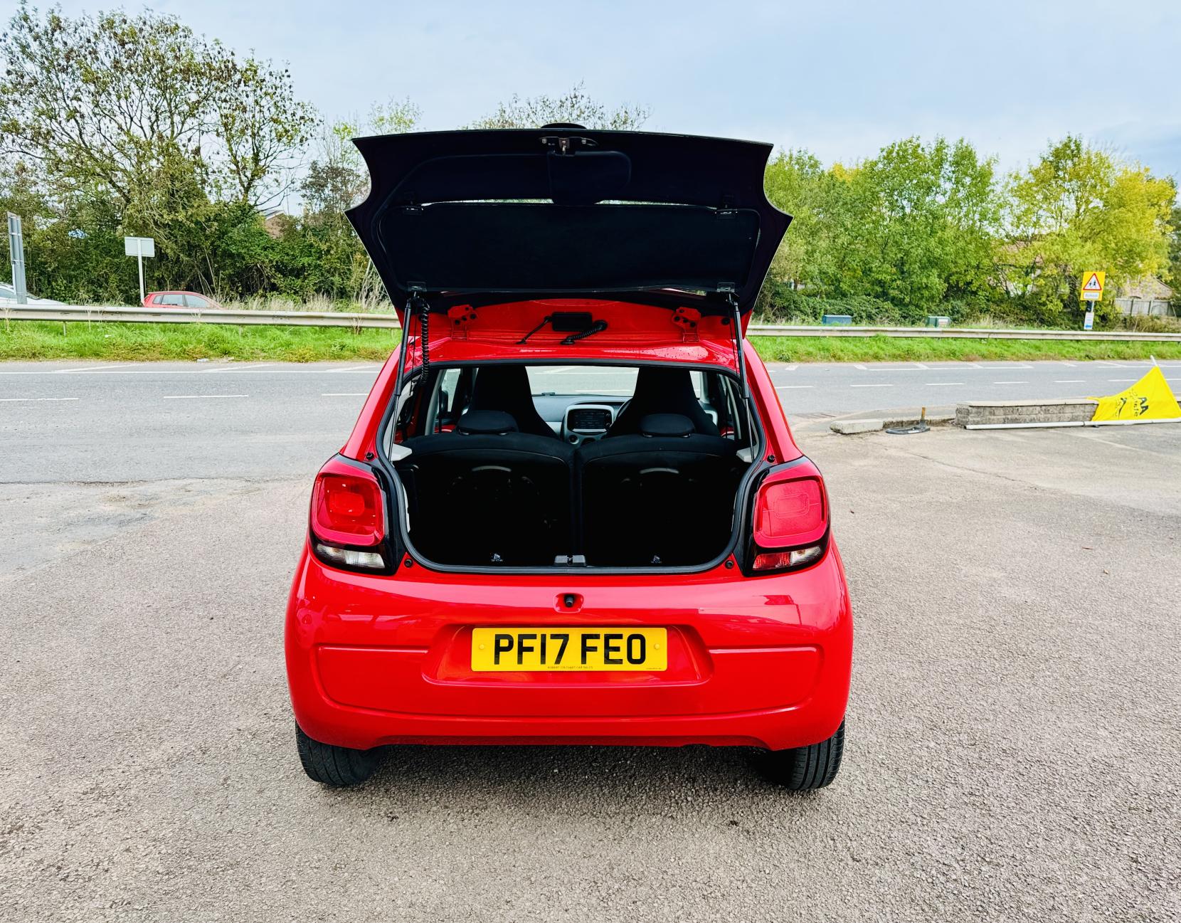 Citroen C1 1.0 VTi Feel Hatchback 5dr Petrol Manual Euro 6 (68 ps)