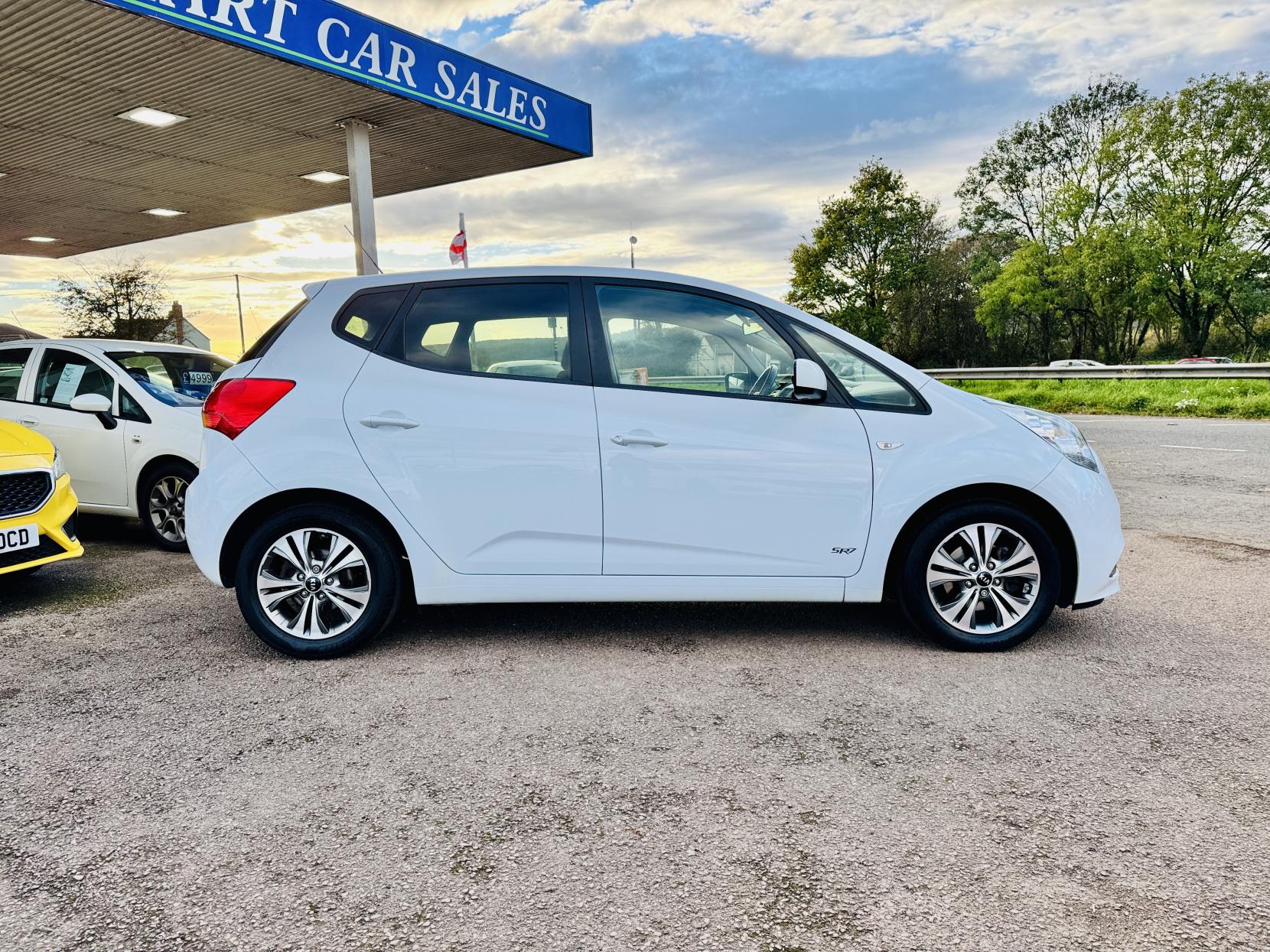 Kia Venga 1.4 SR7 MPV 5dr Petrol Manual Euro 6 (s/s) (89 bhp)