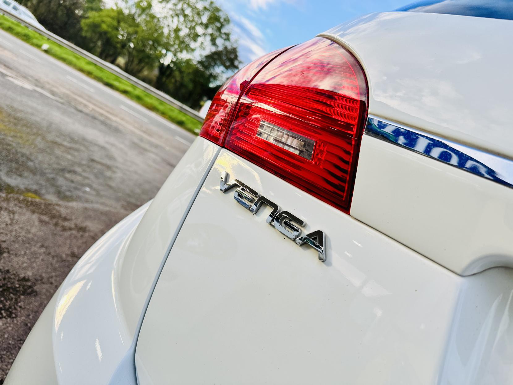 Kia Venga 1.4 SR7 MPV 5dr Petrol Manual Euro 6 (s/s) (89 bhp)