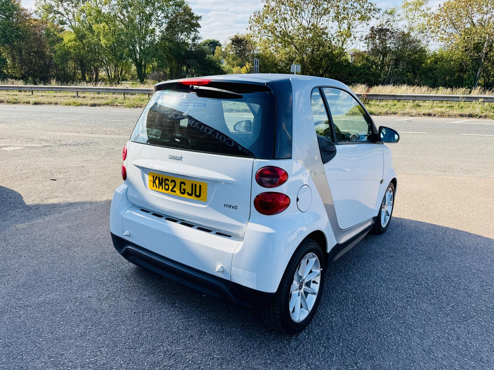 Smart fortwo 1.0 MHD Pure Coupe 2dr Petrol Auto Euro 4 (61 bhp)