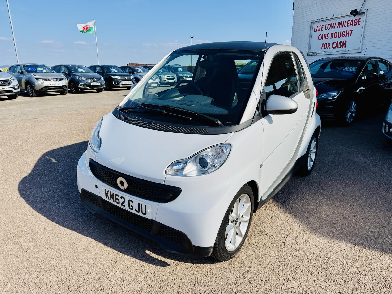Smart fortwo 1.0 MHD Pure Coupe 2dr Petrol Auto Euro 4 (61 bhp)