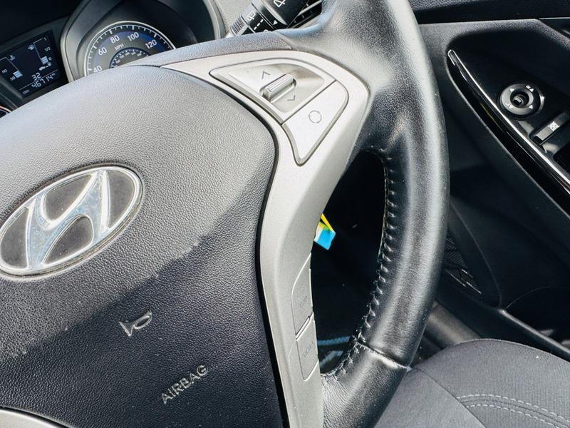 Hyundai ix20 1.4 Active Hatchback 5dr Petrol Manual Euro 5 (90 bhp)
