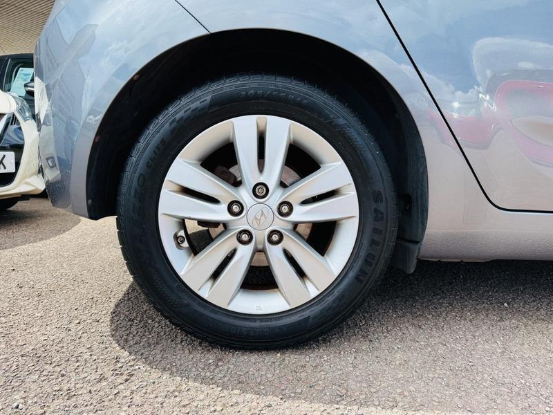 Hyundai ix20 1.4 Active Hatchback 5dr Petrol Manual Euro 5 (90 bhp)