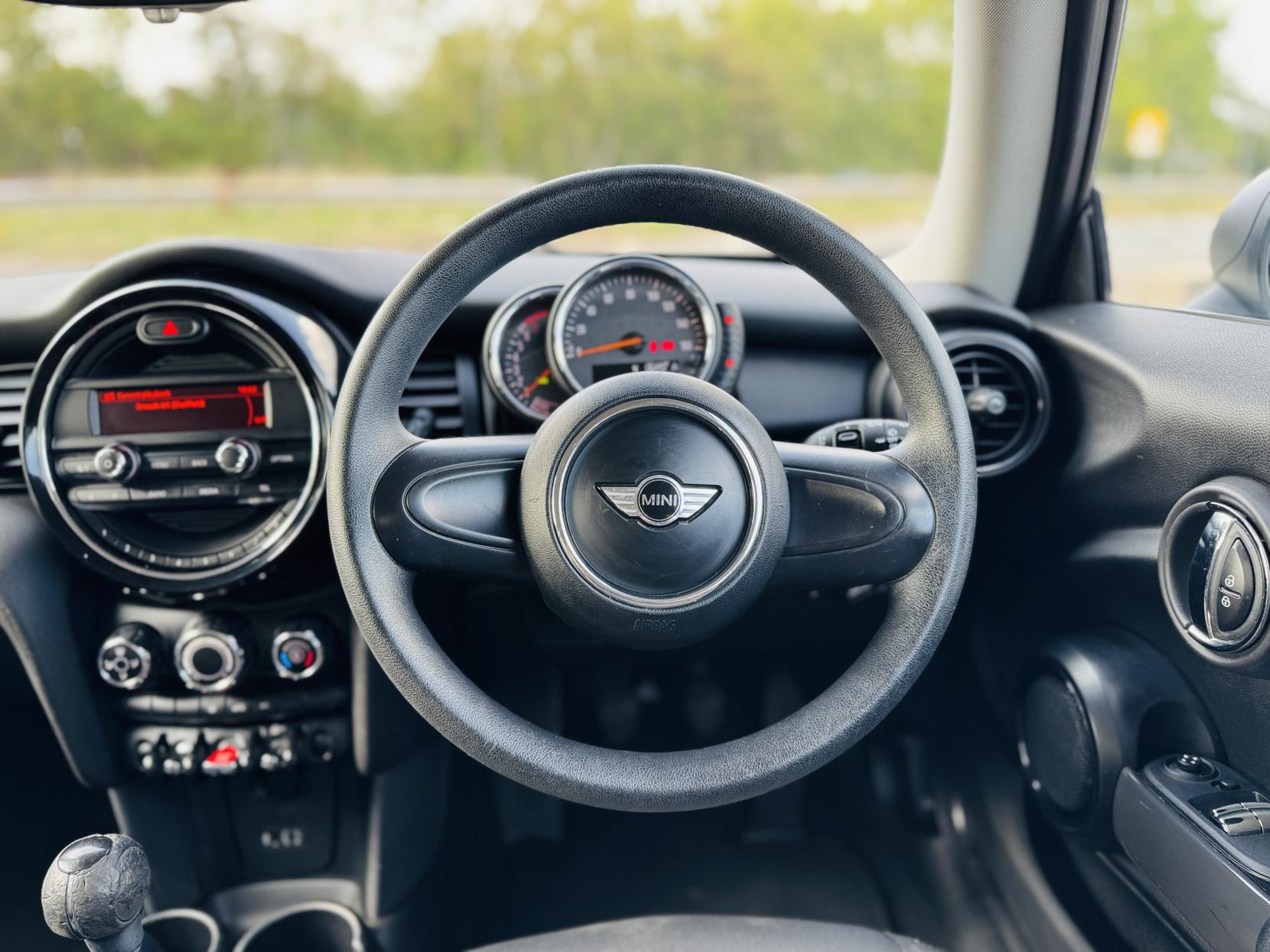 MINI Hatch 1.2 One Hatchback 3dr Petrol Manual Euro 6 (s/s) (102 ps)