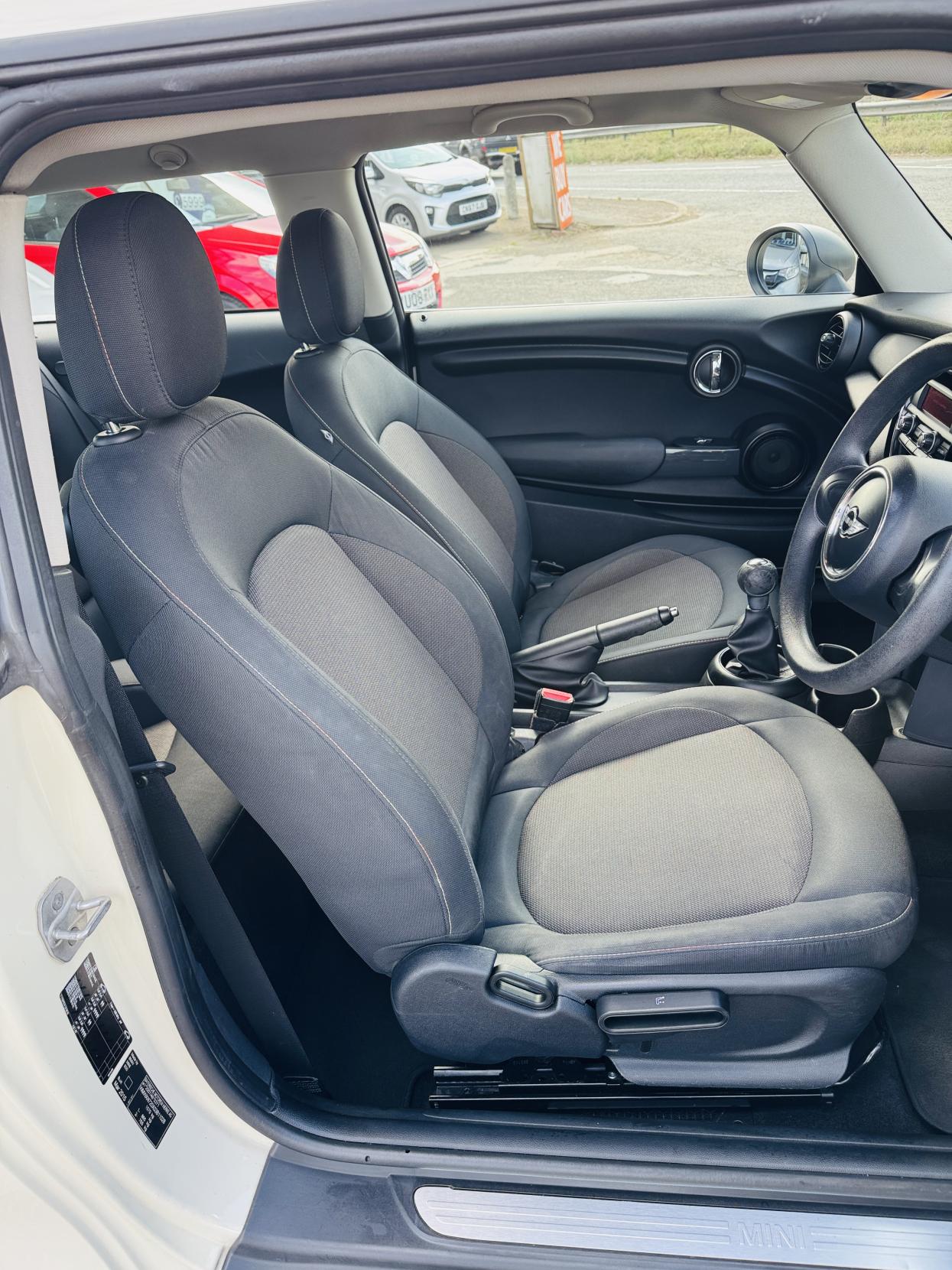 MINI Hatch 1.2 One Hatchback 3dr Petrol Manual Euro 6 (s/s) (102 ps)