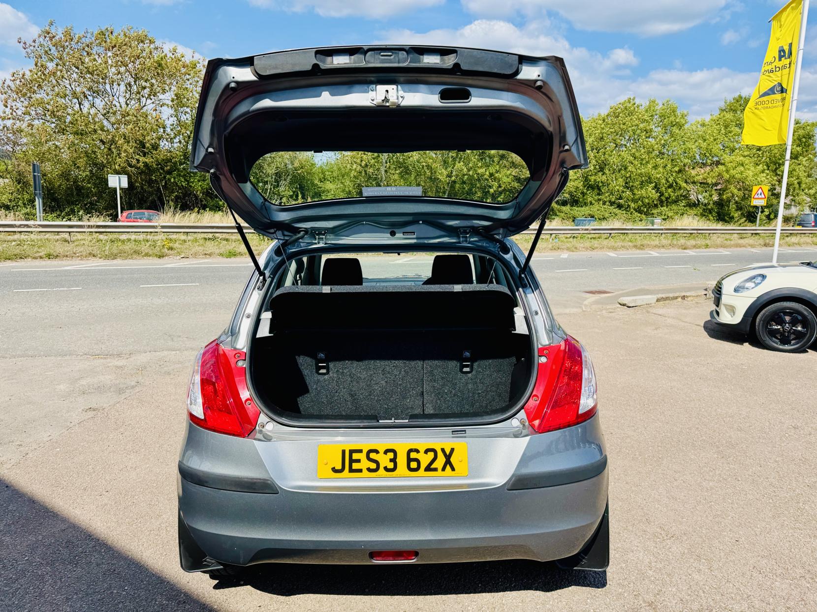 Suzuki Swift 1.2 SZ3 Hatchback 5dr Petrol Manual ALLGRIP Euro 5 (94 ps)