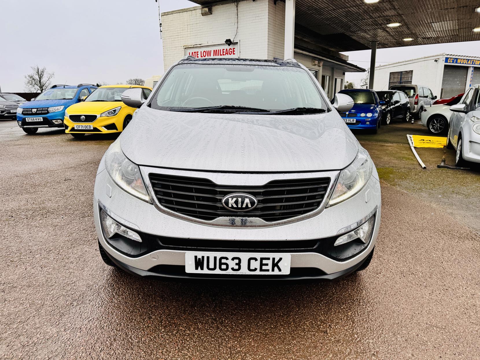 Kia Sportage 1.7 CRDi EcoDynamics 3 SUV 5dr Diesel Manual 2WD Euro 5 (s/s) (114 bhp)