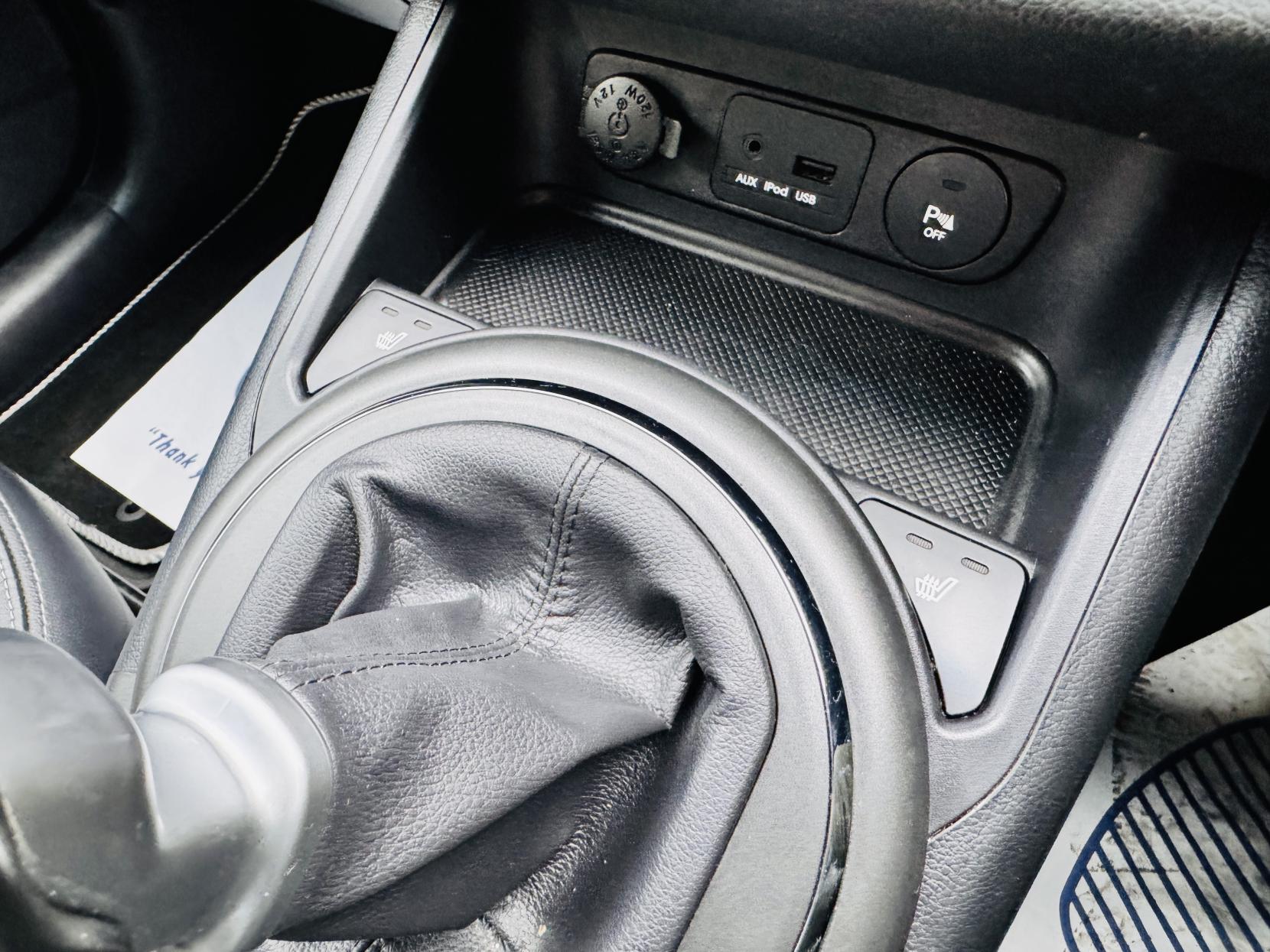 Kia Sportage 1.7 CRDi EcoDynamics 3 SUV 5dr Diesel Manual 2WD Euro 5 (s/s) (114 bhp)