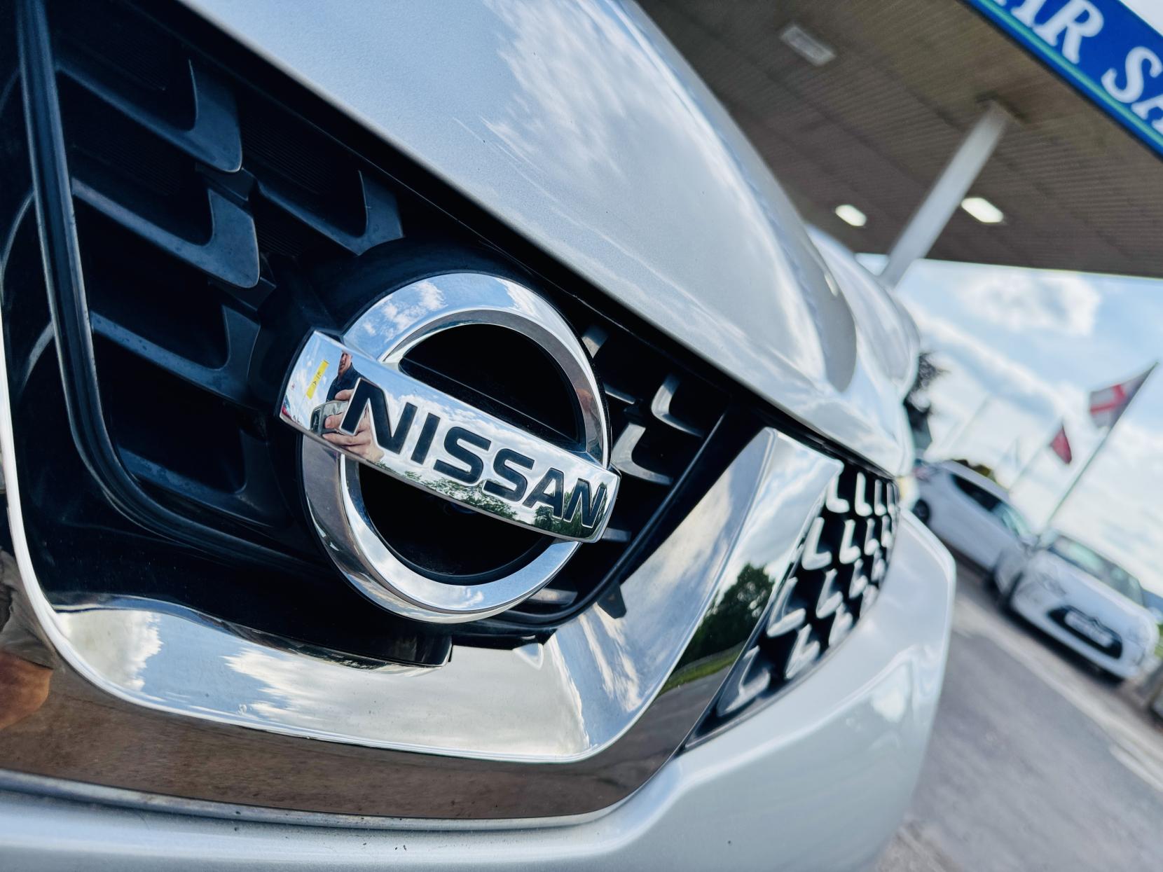 Nissan Juke 1.5 dCi Tekna SUV 5dr Diesel Manual Euro 6 (s/s) (110 ps)
