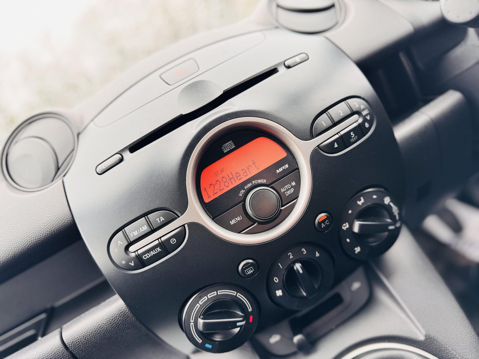 Mazda Mazda2 1.3 TS2 Hatchback 5dr Petrol Manual Euro 4 (86 ps)