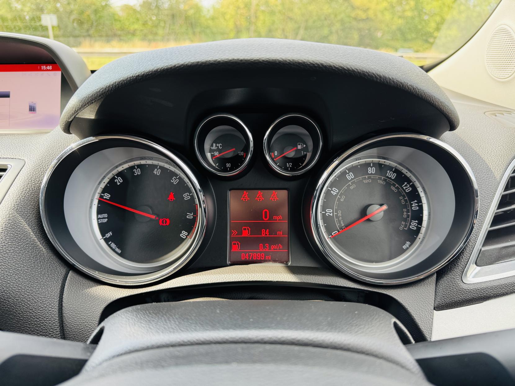 Vauxhall Mokka 1.6 Tech Line SUV 5dr Petrol Manual 2WD Euro 5 (s/s) (115 ps)
