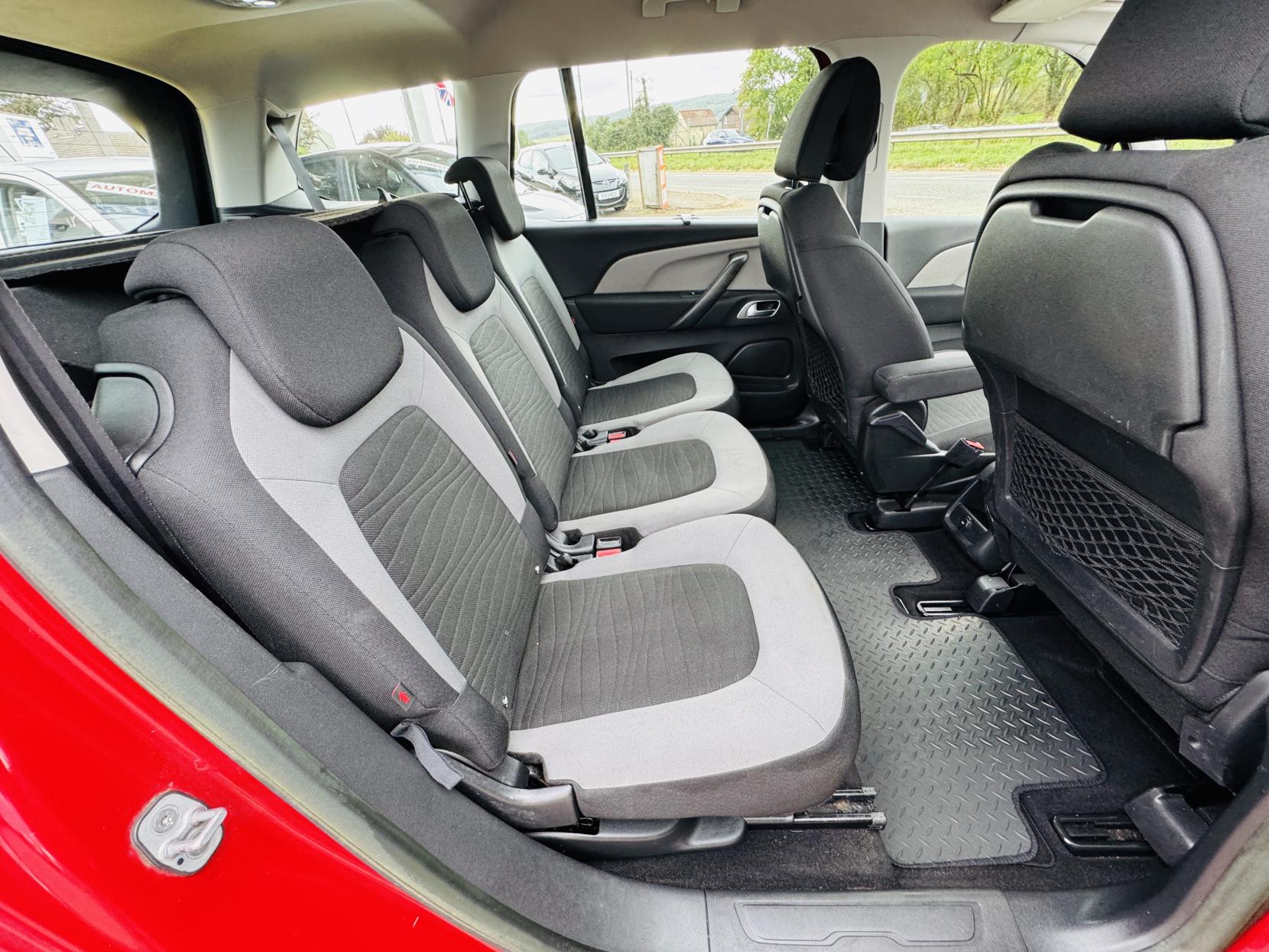 Citroen Grand C4 Picasso 1.6 e-HDi Airdream Exclusive MPV 5dr Diesel Manual Euro 5 (s/s) (115 ps)