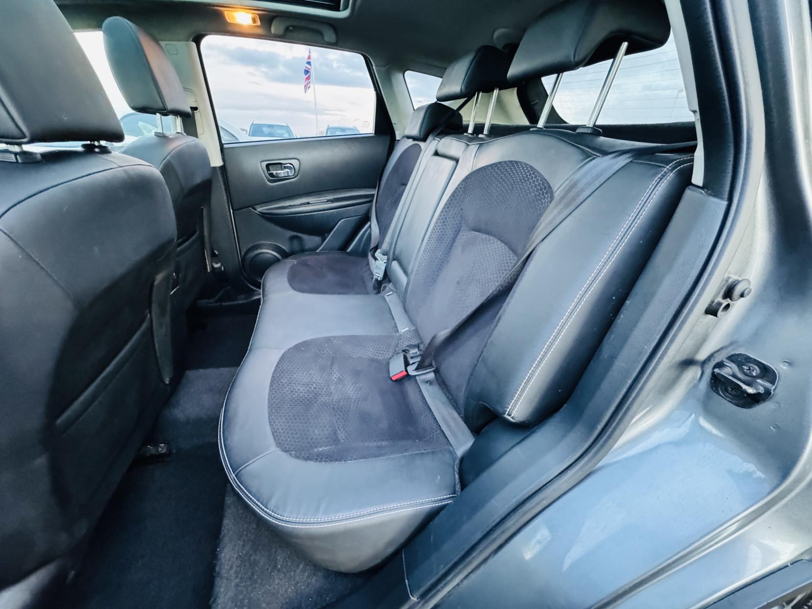 Nissan Qashqai 1.6 dCi 360 SUV 5dr Diesel Manual 2WD Euro 5 (s/s) (130 ps)