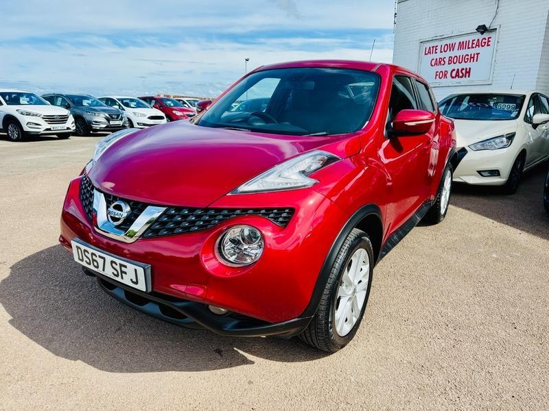 Nissan Juke 1.6 N-Connecta SUV 5dr Petrol XTRON Euro 6 (117 ps)