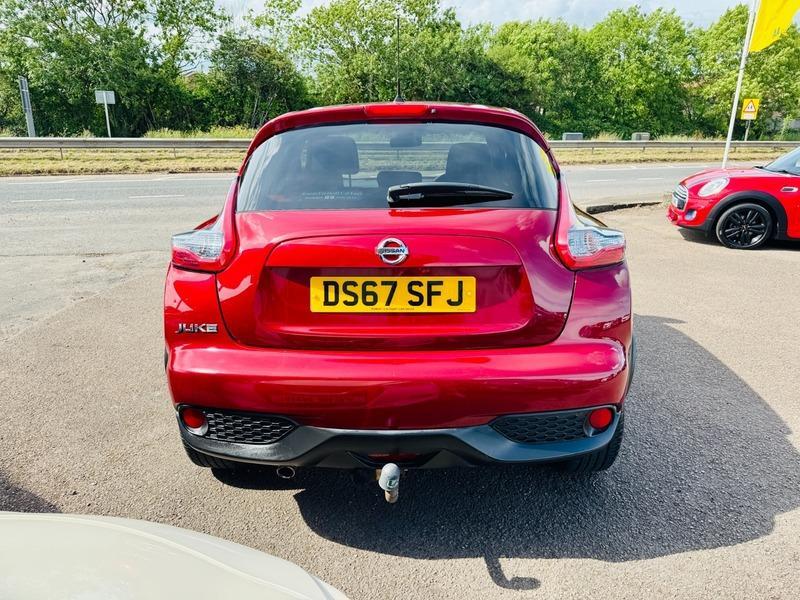Nissan Juke 1.6 N-Connecta SUV 5dr Petrol XTRON Euro 6 (117 ps)