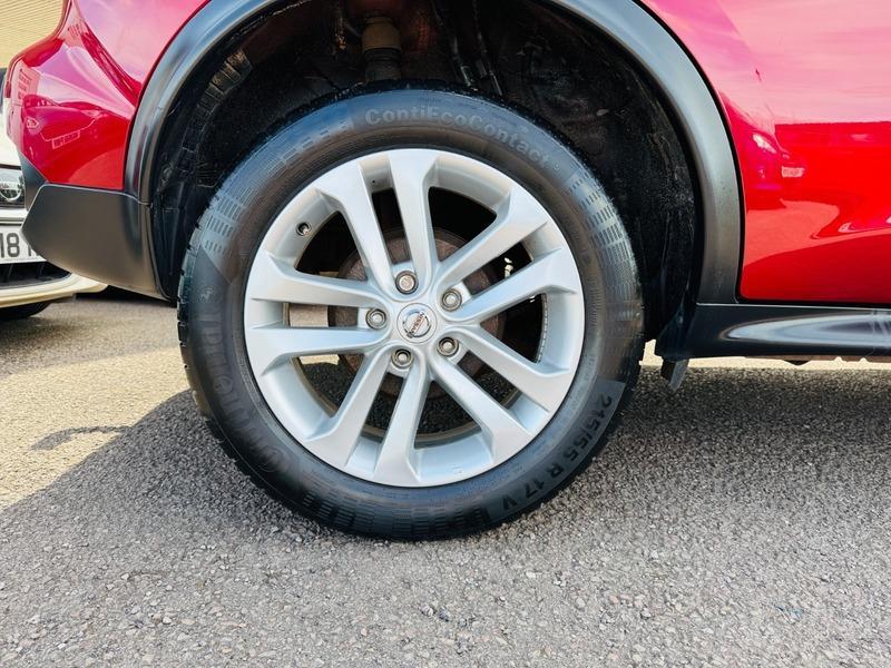 Nissan Juke 1.6 N-Connecta SUV 5dr Petrol XTRON Euro 6 (117 ps)