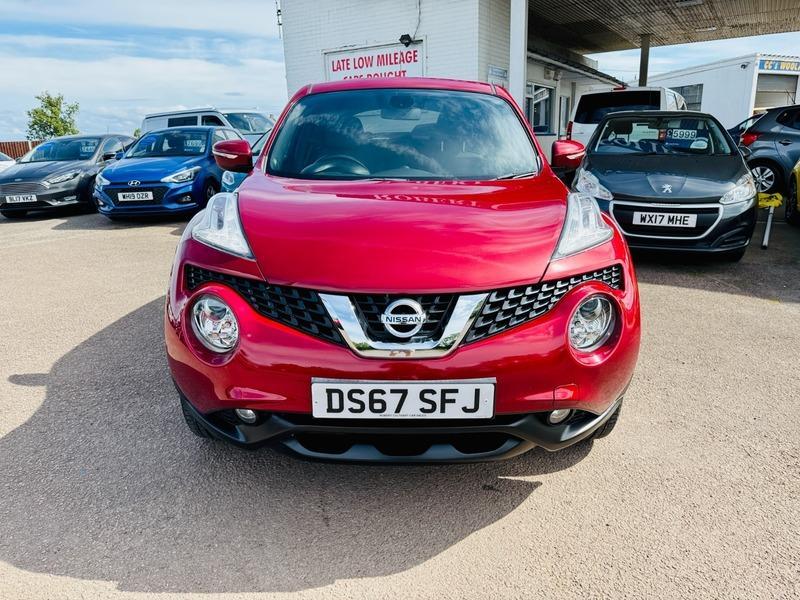 Nissan Juke 1.6 N-Connecta SUV 5dr Petrol XTRON Euro 6 (117 ps)