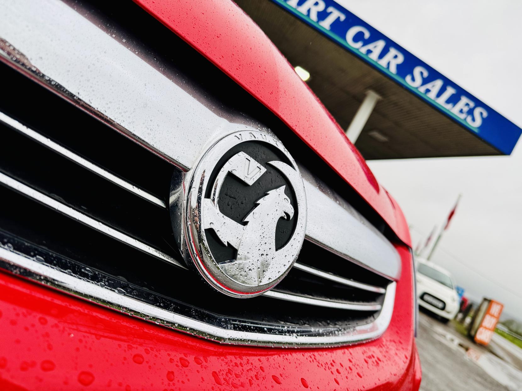 Vauxhall Zafira 1.8 16V Exclusiv MPV 5dr Petrol Manual Euro 5 (120 ps)