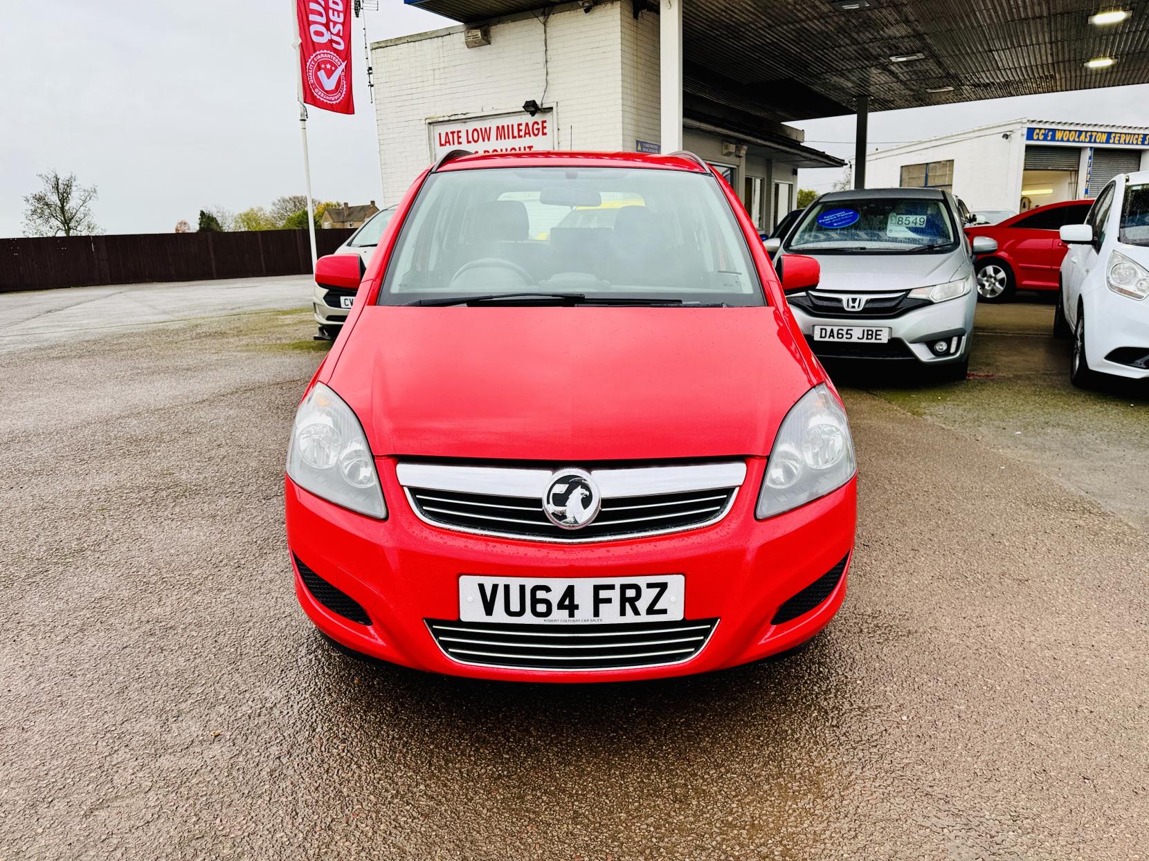 Vauxhall Zafira 1.8 16V Exclusiv MPV 5dr Petrol Manual Euro 5 (120 ps)