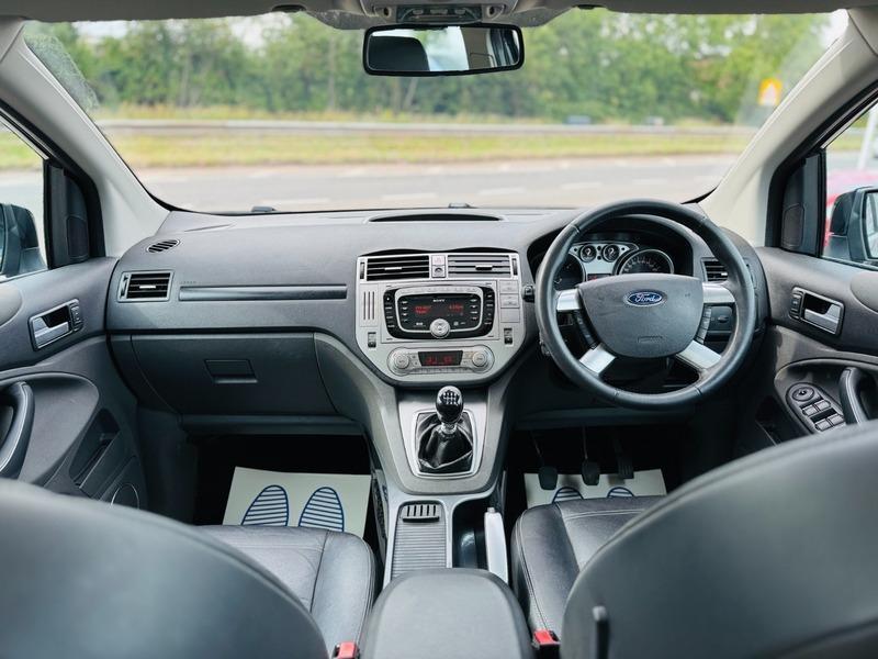 Ford Kuga TITANIUM TDCI
