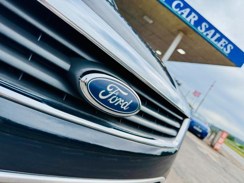 Ford Kuga TITANIUM TDCI