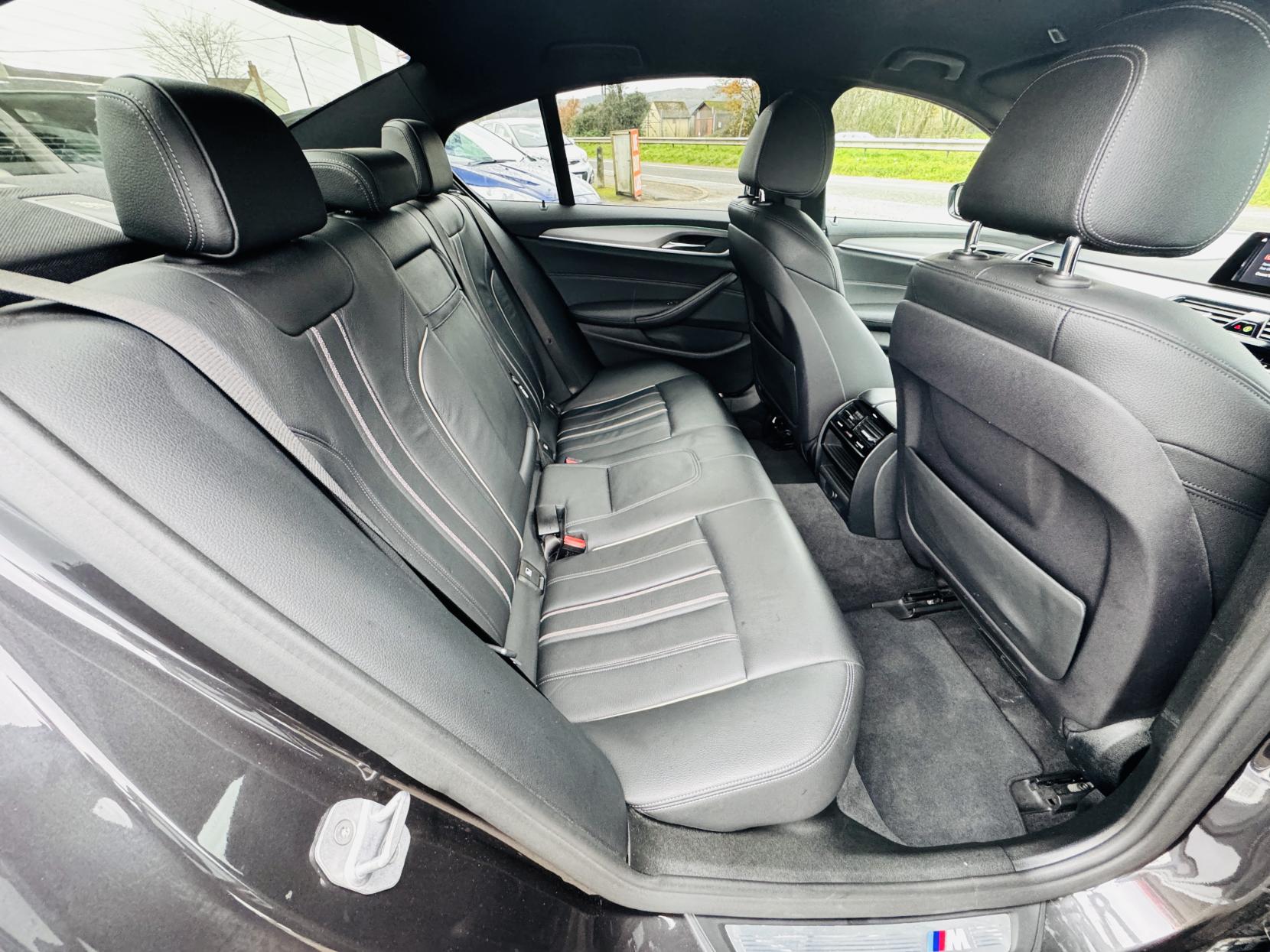 BMW 5 Series 2.0 520i GPF M Sport Saloon 4dr Petrol Auto Euro 6 (s/s) (184 ps)