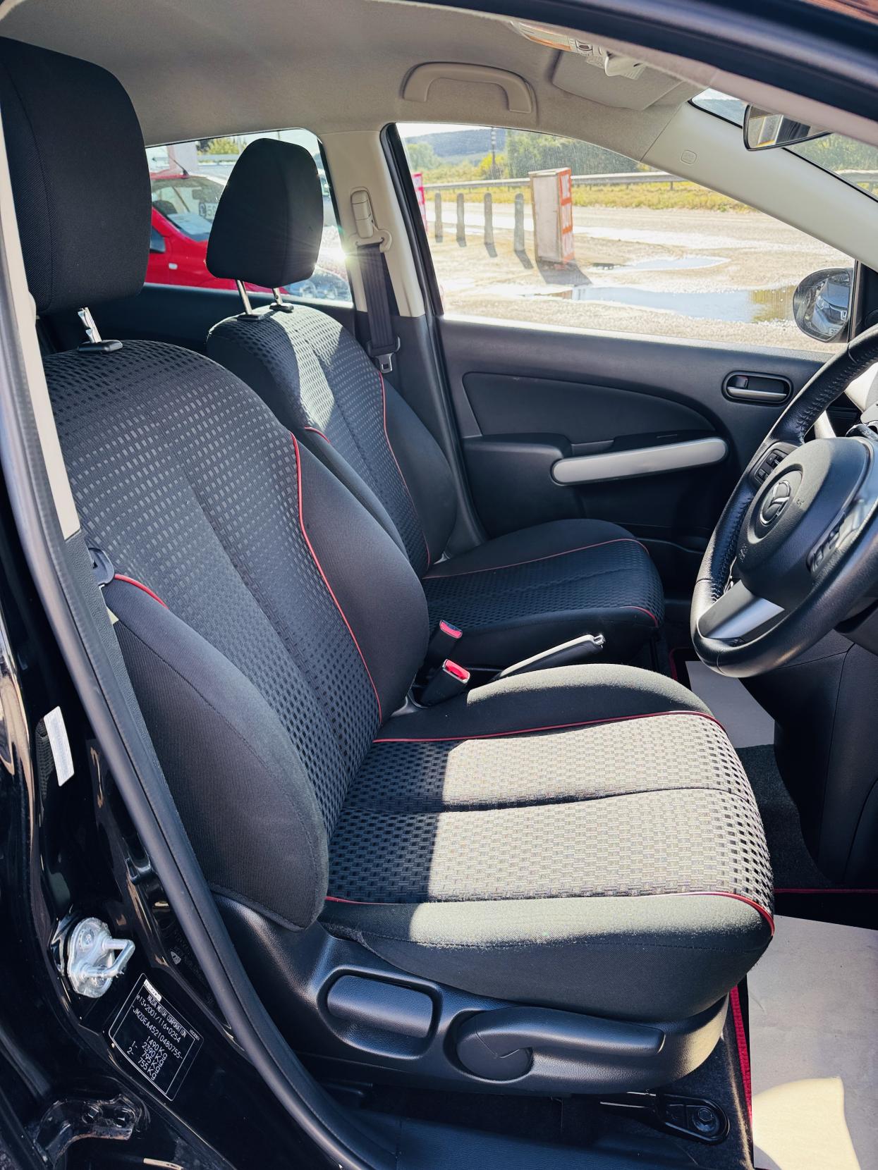 Mazda Mazda2 1.5 Sport Hatchback 5dr Petrol Manual Euro 5 (102 ps)