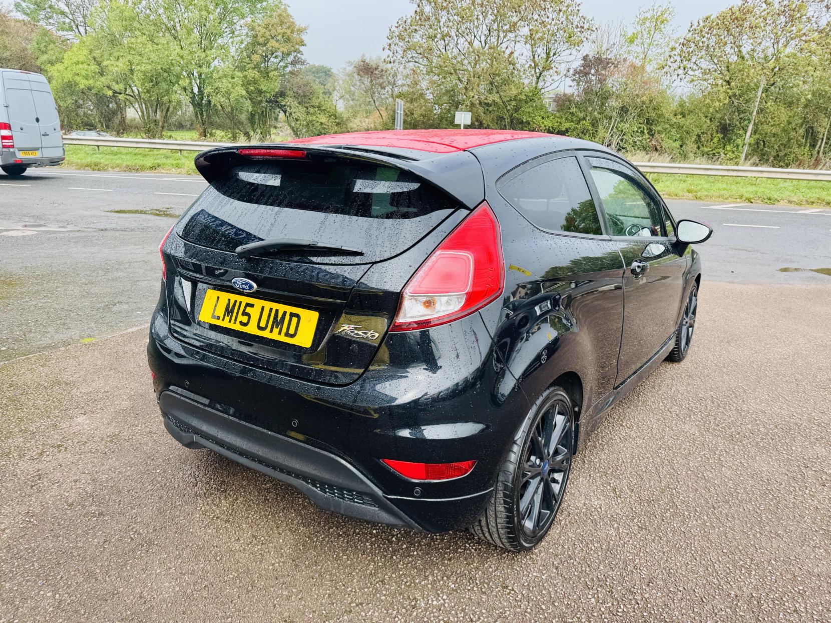 Ford Fiesta 1.0T EcoBoost Zetec S Black Edition Hatchback 3dr Petrol Manual Euro 6 (s/s) (140 ps)